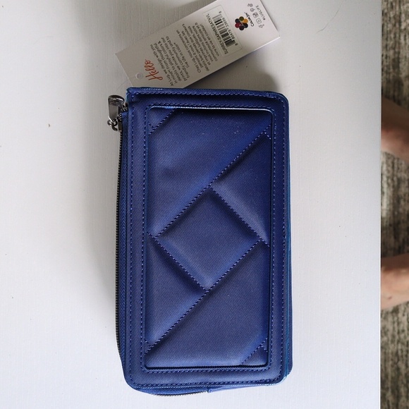 Lug surrey satin vegan leather wallet - Picture 2 of 6